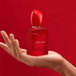عطر سي باشون ريد بلوم جورجيو أرماني النسائي أو دو بارفيوم 100 مل  Sì Passione Red Bloom Giorgio Armani Eau de Parfum